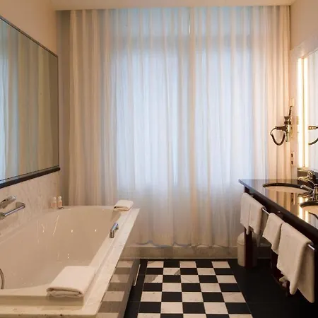 Grand Mussmann Hotel